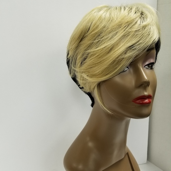 Black and Blond 100% Japanese Fiber Synthetic Wig - Picture 2 of 5